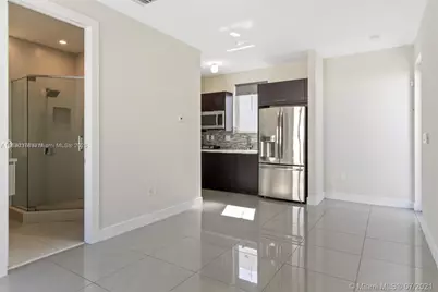 10458 NW 67th St #Studio, Doral, FL 33178 - Photo 1