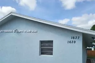 1637 W Breezy Ln, West Palm Beach, FL 33417 - Photo 1