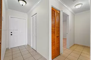 5027 SW 139th Ct, Miami, FL 33175 - Photo 4