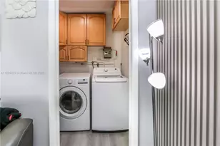 7280 SW 13th St, Miami, FL 33144 - Photo 32