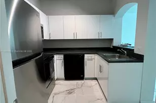 9172 Collins Ave, Surfside, FL 33154 - Photo 6