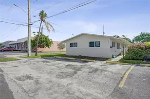 136 NW 6th Ave, Hallandale Beach, FL 33009 - Photo 30