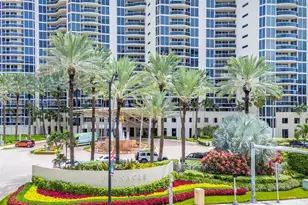 17555 Collins Ave, Sunny Isles Beach, FL 33160 - Photo 54