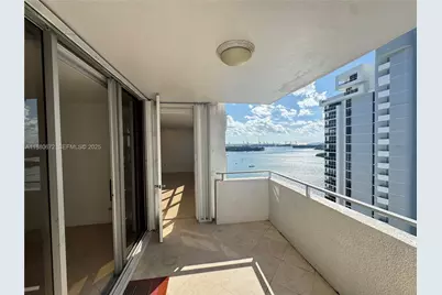 11 Island Ave #2009, Miami Beach, FL 33139 - Photo 1