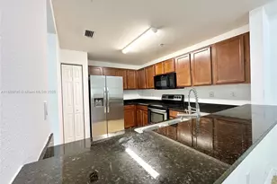 10870 NW 88th Terrace, Doral, FL 33178 - Photo 14