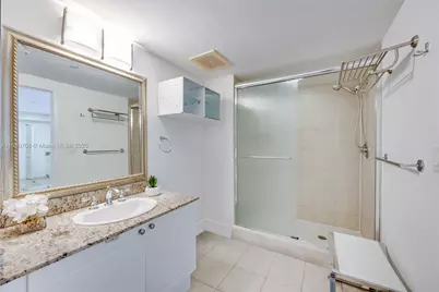 19501 W Country Club Dr #2412, Aventura, FL 33180 - Photo 16