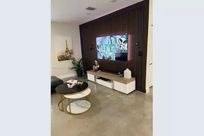 5621 NW 11th Ave, Miami, FL 33127 - Photo 6