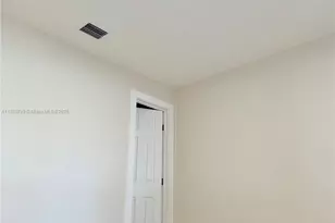 9342 NW 23rd St, Pembroke Pines, FL 33024 - Photo 12