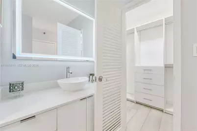 100 Lincoln Rd #323, Miami Beach, FL 33139 - Photo 34