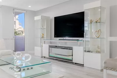 100 Lincoln Rd #323, Miami Beach, FL 33139 - Photo 28