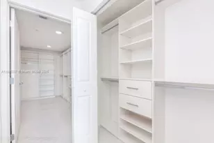 400 Sunny Isles Blvd, Sunny Isles Beach, FL 33160 - Photo 26