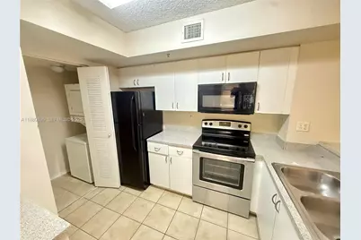 3870 Lyons Rd #210-8, Coconut Creek, FL 33073 - Photo 4