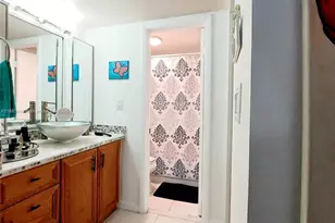 901 Colony Point Cir, Pembroke Pines, FL 33026 - Photo 28