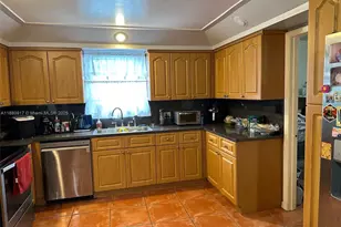 12495 SW 240th St, Homestead, FL 33032 - Photo 8