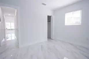 320 NE 172nd St, North Miami Beach, FL 33162 - Photo 8