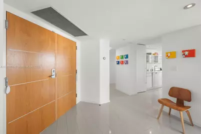 400 S Pointe Dr #1104, Miami Beach, FL 33139 - Photo 6