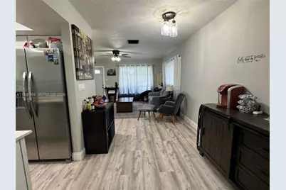 6733 NW 62nd St, Tamarac, FL 33321 - Photo 4