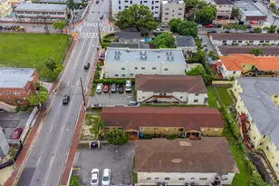 1345 SW 7th St, Miami, FL 33135 - Photo 32