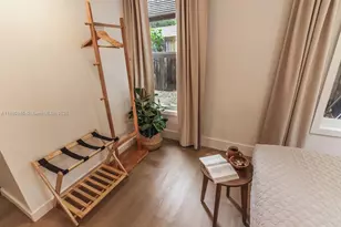 2515 NE 182nd St, North Miami Beach, FL 33160 - Photo 12