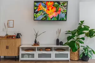 2515 NE 182nd St, North Miami Beach, FL 33160 - Photo 6