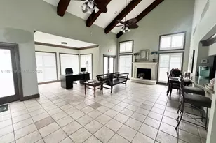 4007 NW 87th Ave, Sunrise, FL 33351 - Photo 14