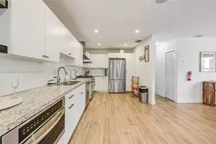 11461 SW 93rd St, Miami, FL 33176 - Photo 12