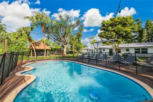 11461 SW 93rd St, Miami, FL 33176 - Photo 36