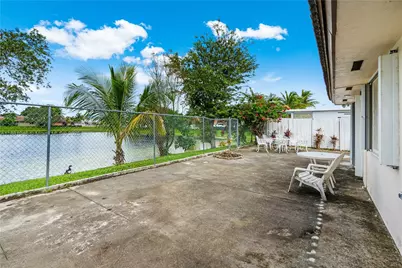 15351 SW 36th St, Miami, FL 33185 - Photo 22