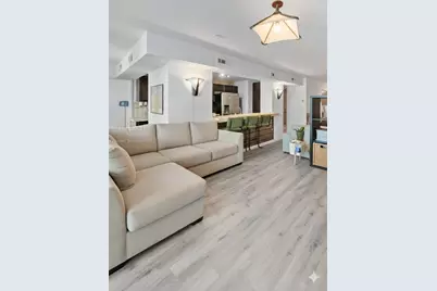 2655 Collins Ave #510, Miami Beach, FL 33140 - Photo 8