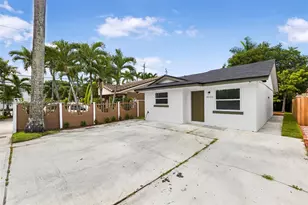 6020 W 22nd Ln, Hialeah, FL 33016 - Photo 2