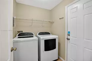 6721 Sparkling Way, Other City - In The State Of Florida, FL 33545 - Photo 10