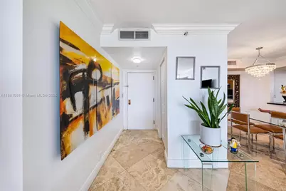 4000 Towerside Ter #1209, Miami, FL 33138 - Photo 10