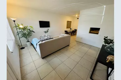 1407 NW 103rd St #124, Miami, FL 33147 - Photo 2