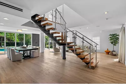 575 Bay Point Rd, Miami, FL 33137 - Photo 24