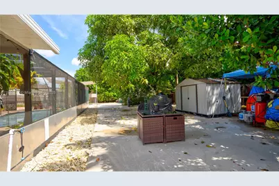 18501 SW 130th Ave, Miami, FL 33177 - Photo 70