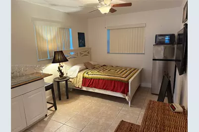 2452 Madison St #B, Hollywood, FL 33020 - Photo 2