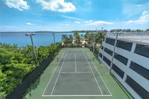 2101 Brickell Ave, Miami, FL 33129 - Photo 4