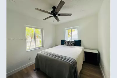 3052 SW 6th St, Miami, FL 33135 - Photo 10