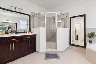 11257 NW 78th St, Doral, FL 33178 - Photo 36