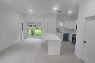 141 NW 11th St, Pompano Beach, FL 33060 - Photo 4