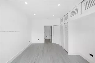 4710 Pine Tree Dr, Miami Beach, FL 33140 - Photo 24