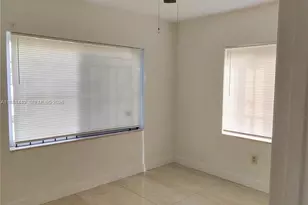 890 NW 106th St, Miami, FL 33150 - Photo 10