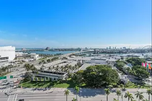 398 NE 5th St, Miami, FL 33132 - Photo 34