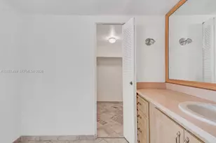 2025 NE 164th St, North Miami Beach, FL 33162 - Photo 18