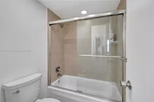 3015 N Ocean Blvd, Fort Lauderdale, FL 33308 - Photo 22