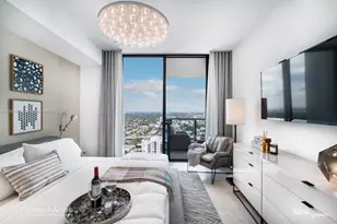 88 SW 7th St, Miami, FL 33130 - Photo 10