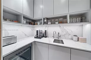 4510 Prairie Ave, Miami Beach, FL 33140 - Photo 16