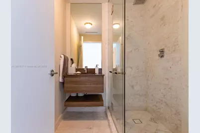360 Ocean Dr #304S, Key Biscayne, FL 33149 - Photo 22