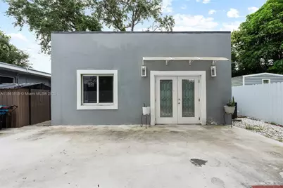 1850 NW 92nd St #C, Miami, FL 33147 - Photo 2