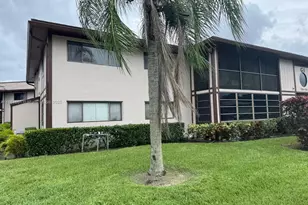 9794 N Belfort Cir, Tamarac, FL 33321 - Photo 4